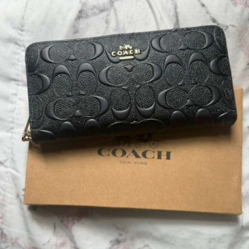 COACH Embossed Signature Leather Long Accordion Zip Wallet Black